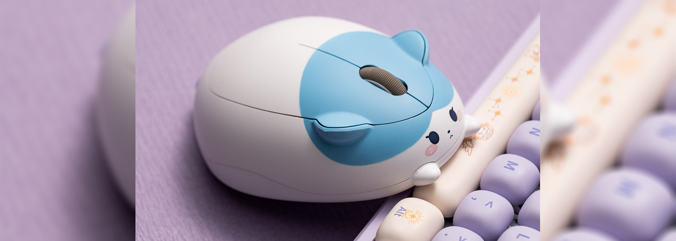 Akko Blue and White Cat Theme Mouse and Keyboard