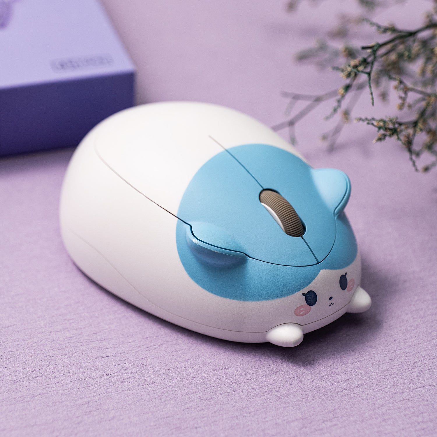 Akko Blue and White Cat Theme Mouse