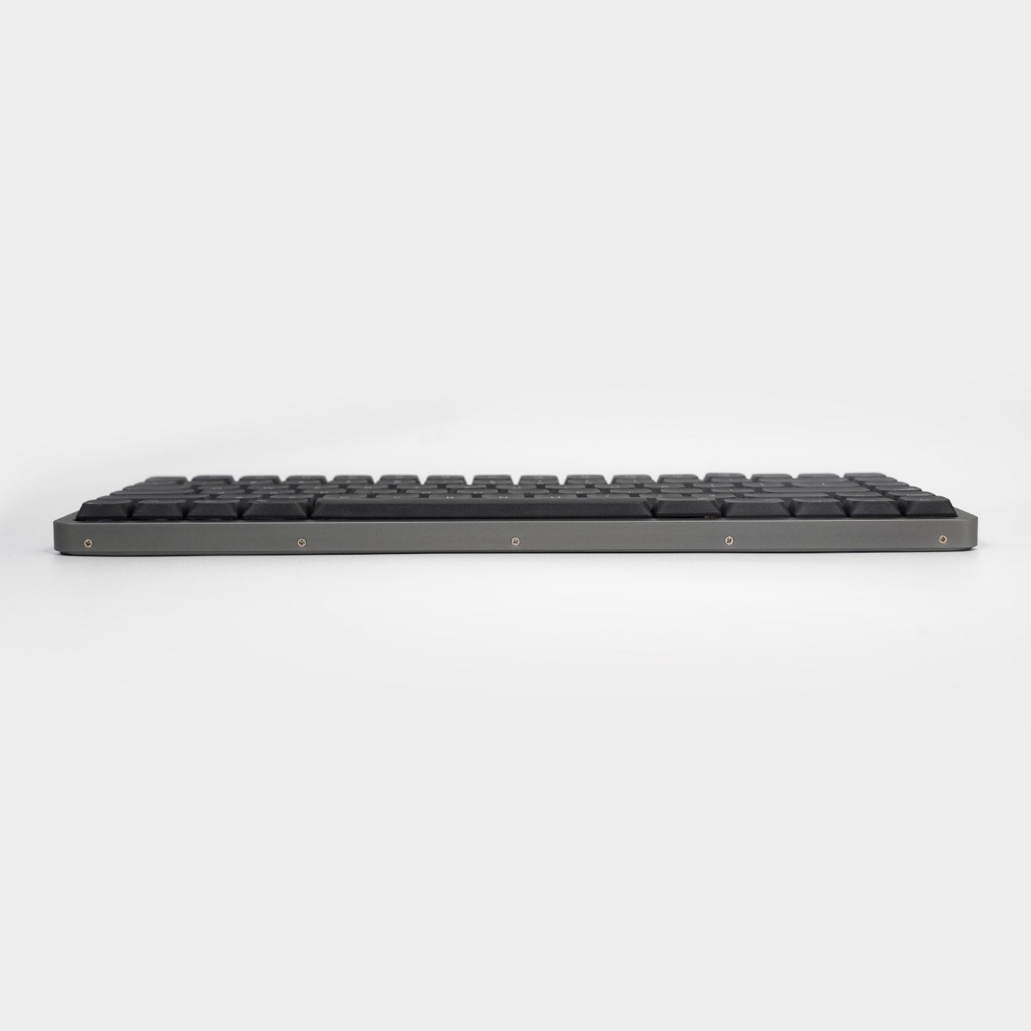 Akko Air 01 Low Profile Mechanical Keyboard Front Side Details