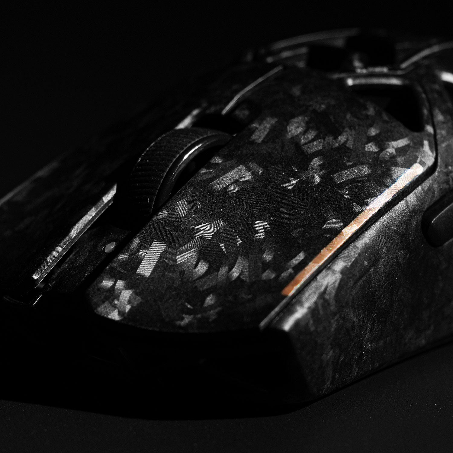 Akko Echo Carbon Fiber Gaming Mouse Texture Details