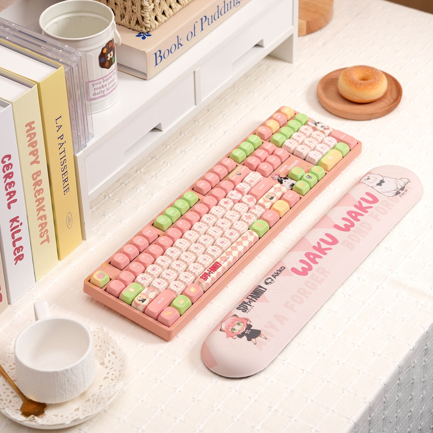  Spy × Family Wrist Rest and Spy × Family Keyboard