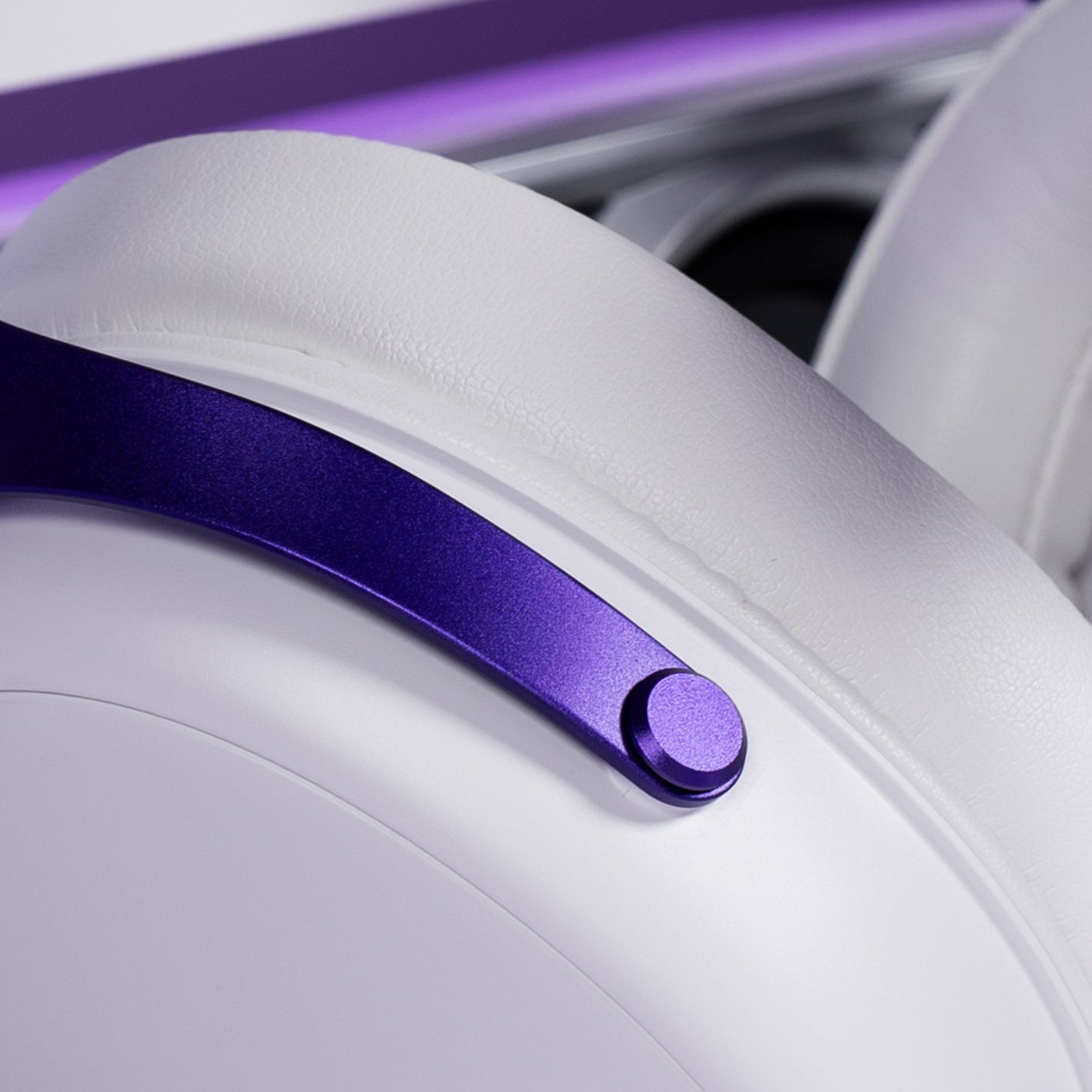 Akko Verge Gaming Headset White Details