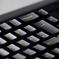 Black & Gold ISO DE Tastenkappen Set (69-Tasten) install on the keyboard right details