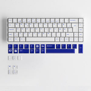 Blue on White ISO Nordic Tastenkappen Set (76-key) install on the keyboard