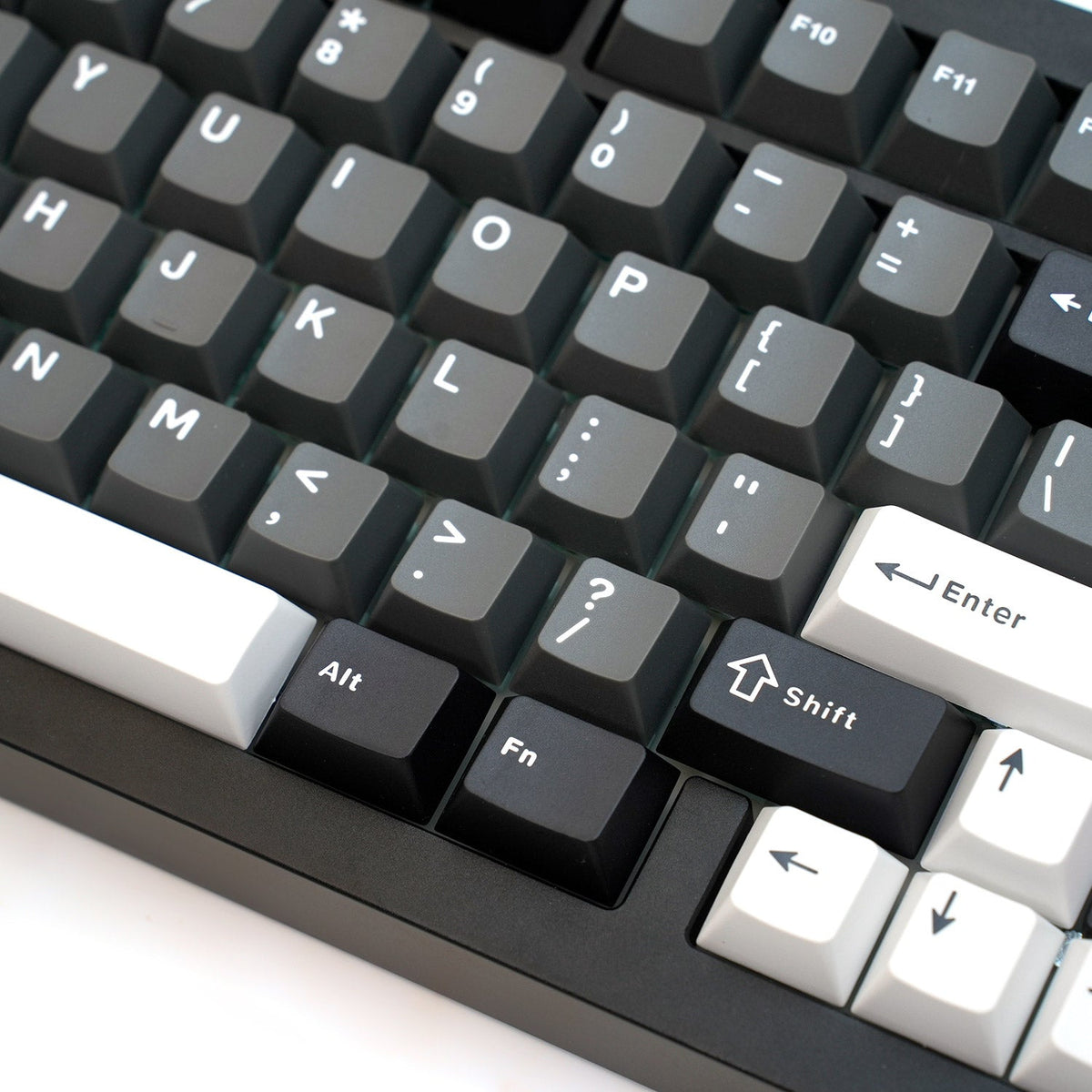 Akko Mineral 01 VIA Custom Mechanical Keyboard Black Silver Keycap Details