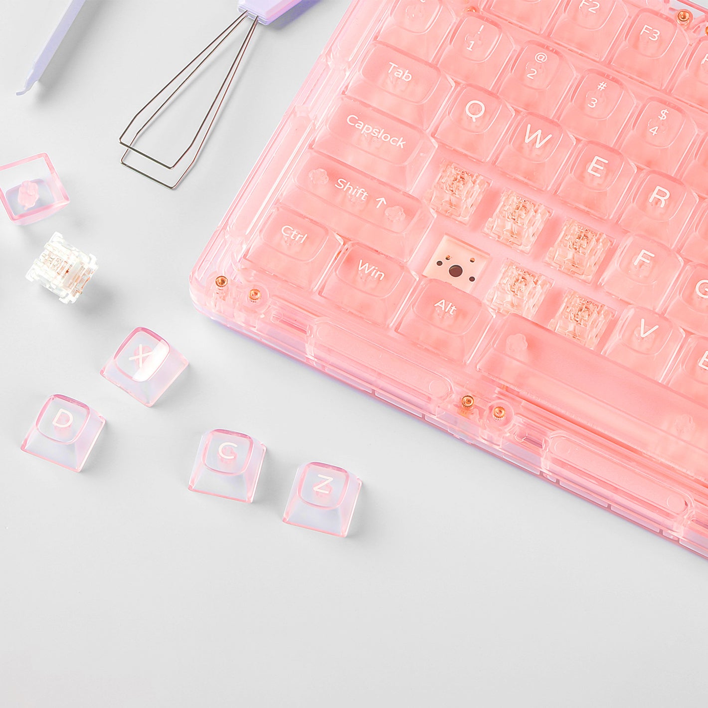 fully transparent case of MonsGeek ICE 75 gaming tastatur