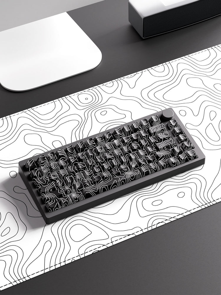 Black MonsGeek M1 V5 SP Mechanical Keyboard on the desk mat