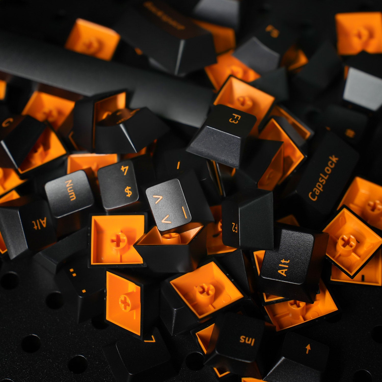 Orange on Black ISO DE Tastenkappen Set (99-key) Details